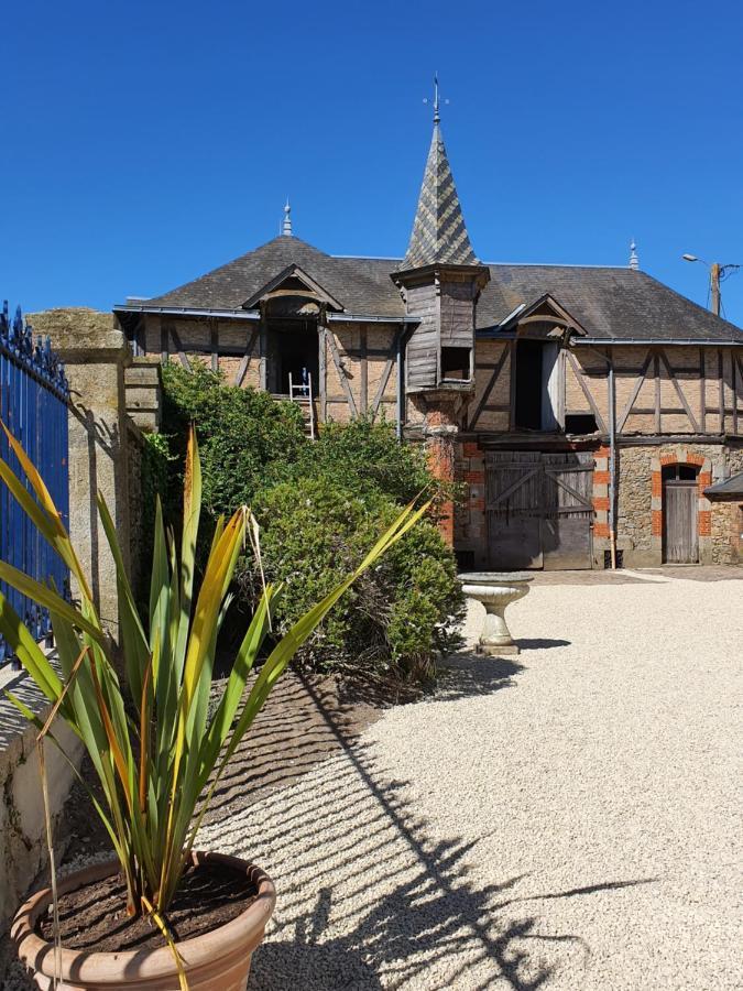 Les 5 Escales Acomodação com café da manhã Parthenay Exterior foto
