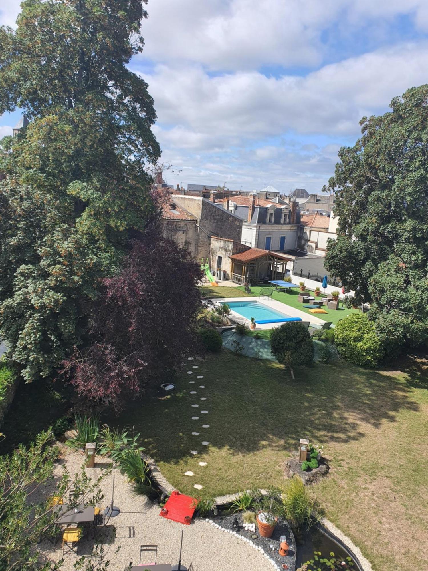 Les 5 Escales Acomodação com café da manhã Parthenay Quarto foto